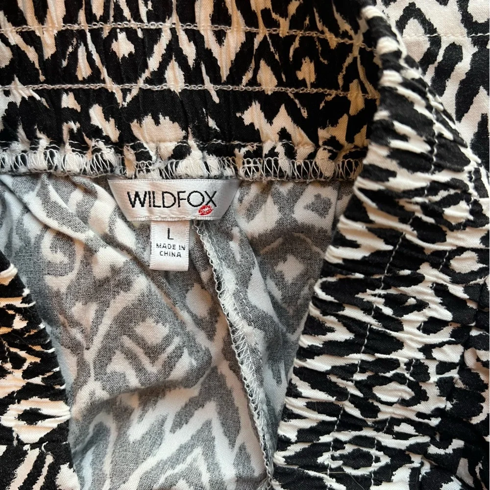 3 pairs Wildfox Flowy Shorts - Picture 8 of 9